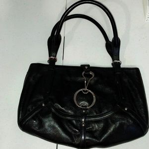 DKNY black leather shoulder bag like new